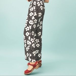 skansen leather clog